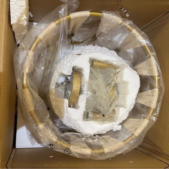 Pendant Light - Picture 4 of 10